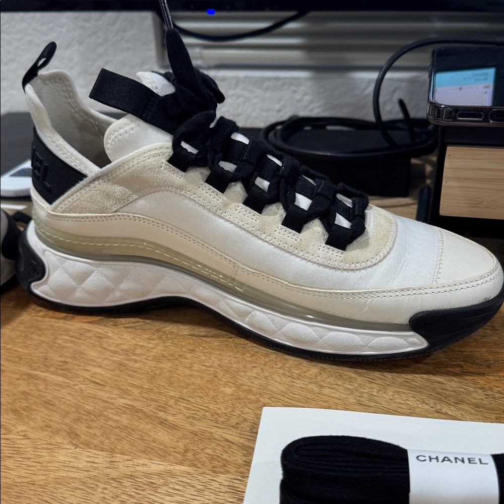 CHANEL White and Black Lace-Up Sneakers - Picture 7 of 11